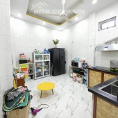 Bán nhà Tam Trinh 50 m2, 4 tỷ 600, nhà mới kính coong về ở luôn. LH: 0947865456